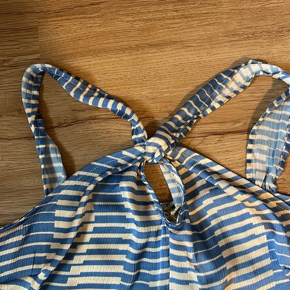 NWT Nashi Halter Top Blue - Size Small - Picture 3 of 4